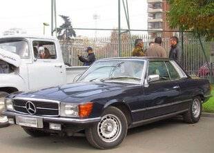 Auto Plus Classiques 79 Mercedes SL R107 1971-1989