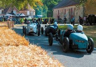 Auto Plus Classiques 80 3 jours de passion sur 2 ou 4 roues
