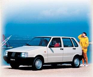 Auto Plus Classiques 80 Fiat Uno (1983-1997)