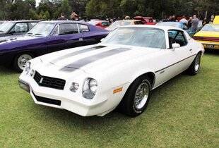 Auto Plus Classiques 80 Chevrolet Camaro 1 et 2 1966-1981