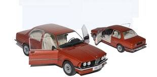 Auto Plus Classiques 81 La BMW 323i E21 de Solido