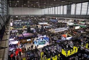 Auto Plus Classiques 82 Des Art Cars BMW pour le cinquantenaire