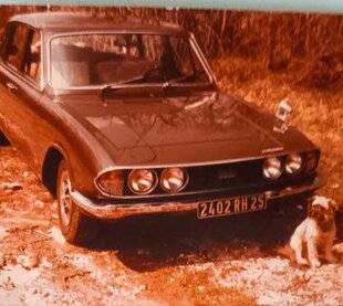 Auto Plus Classiques 82 Triumph 2500 PI Mk2 de 1973