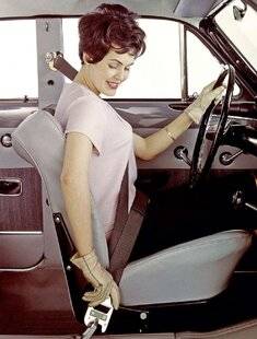 Auto Plus Classiques 82 Ceinture de sécurité : merci Volvo ?