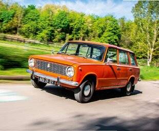 Auto Plus Classiques 82 Dur au cœur tendre