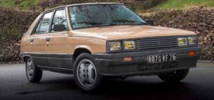 Auto Plus Classiques 82 Renault 9/11 - 4 435 168 EXEMPLAIRES