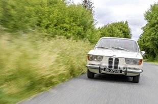 Auto Plus Classiques 83 VAISSEAU AMIRAL DE L’ÉPOQUE