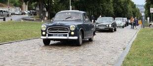 Auto Plus Classiques 85 700 véhicules anciens dans Paris