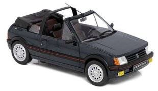 Auto Plus Classiques 85 La Peugeot 205 CTi de Solido