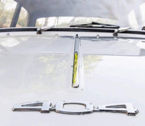 Auto Plus Classiques 86 COMMENT RÉNOVER LA PEINTURE
