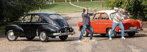 Auto Plus Classiques 87 Quand l’une sort ses griffes, l’autre déploie ses ailes