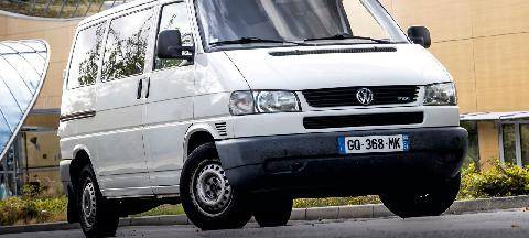 Auto Plus Classiques 87 1990-2003Volkswagen Transporter T4 1 900 000 EXEMPLAIRES
