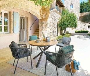 Gourmand 507 HESPÉRIDE DÉMOCRATISE LE MOBILIER OUTDOOR