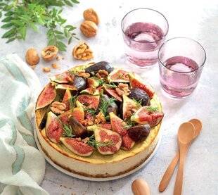 Gourmand 510 CHEESE-CAKE AUX FROMAGES FRAIS, FIGUE ET NOIX