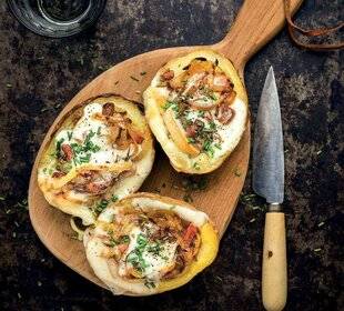 Gourmand 511 POMME DE TERRE FARCIE FAÇON TARTIFLETTE