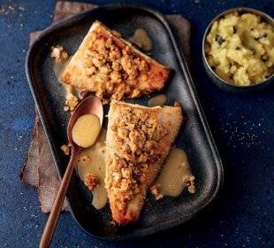 Gourmand 512 TRONÇON DE CARRELET EN CROÛTE DE NOISETTES, PURÉE À L'HUILE D'OLIVE TRUFFÉE
