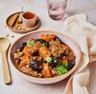 Gourmand 512 TAJINE AUX PRUNEAUX, PATATE DOUCE ET MIEL