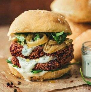 Gourmand 513 BURGER AUX HARICOTS NOIRS