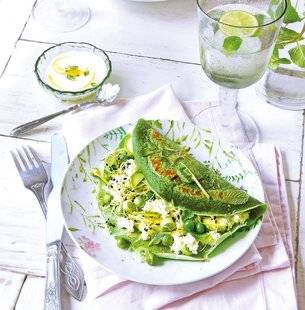 Gourmand 518 CRÊPE AU FROMAGE FRAIS ET AUX LÉGUMES CROQUANTS