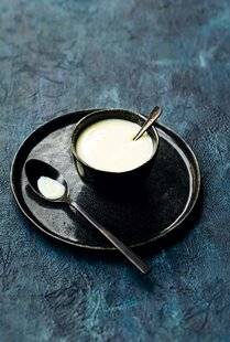 Gourmand 519 2 RECETTES ÉTONNANTES AVEC… le lait concentré