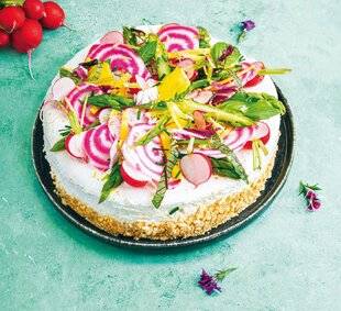 Gourmand 519 CHEESE-CAKE SALÉ CHÈVRE RICOTTA AUX LÉGUMES DE PRINTEMPS
