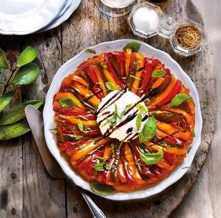 Gourmand 519 TARTE TATIN AUX POIVRONS ET BROUSSE