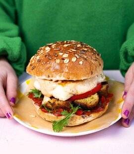 Gourmand 519 L'HALLOUMI FALAFEL BURGER