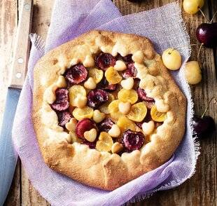 Gourmand 519 Tarte rustique aux cerises rouges et jaunes