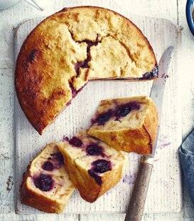 Gourmand 519 Gâteau de pain aux cerises