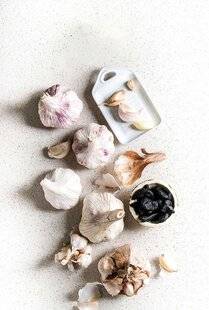 Gourmand 522 2 RECETTES RELEVÉES AVEC… L'ail