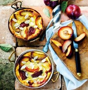Gourmand 522 Petit clafoutis aux prunes et aux épices à pain d'épices