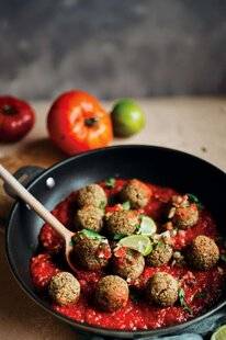 Gourmand 522 BOULETTES DE LENTILLES À LA SAUCE TOMATE