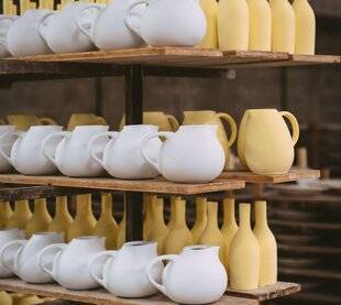 Gourmand 526 LA MANUFACTURE QUI ANOBLIT LE GRÈS AVEC DE LA COULEUR