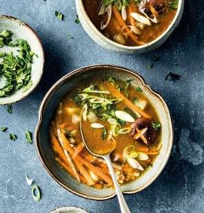 Gourmand 527 SOUPE MISO AUX LÉGUMES