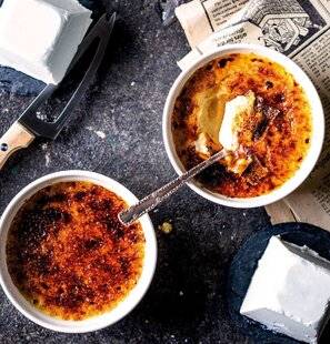 Gourmand 528 CRÈME BRÛLÉE PARFUMÉE AU FROMAGE DE CHÈVRE FRAIS