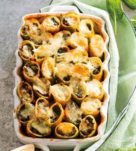 Gourmand 528 CANNELLONIS AU BŒUF ET AUX ÉPINARDS