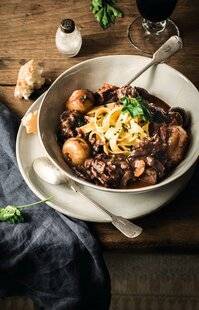 Gourmand 528 BŒUF AUX OIGNONS