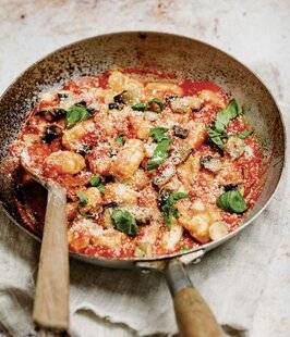 Gourmand 529 GNOCCHIS À LA SAUCE BOLOGNAISE