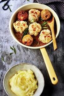 Gourmand 529 PAUPIETTES DE LAPIN MIJOTÉES AUX POMMES ET AUX HERBES