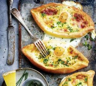 Gourmand 529 ŒUF EN CROÛTE DE PAIN ET FROMAGE