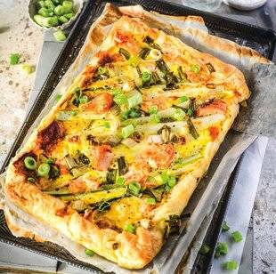 Gourmand 530 TARTE AUX ASPERGES ET AU SAUMON