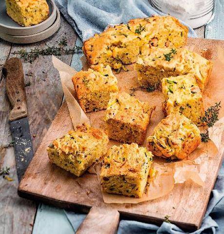 Gourmand 534 GÂTEAU AUX COURGETTES ET AUX NOISETTES