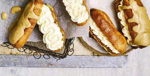 Gourmand 534 Éclair à la chantilly et à la confiture de lait