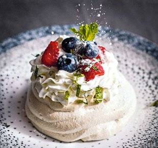 Hors Série 26 Pavlova aux fruits