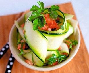 Hors Série 26 Tagliatelles de courgette & tomate