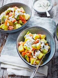 Hors Série 59 SALADE DE POMME DE TERRE AUX DEUX SAUMONS