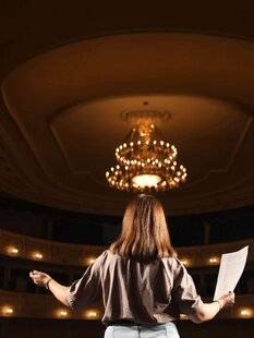 Hors Série 60 LE THÉÂTRE POUR S'AMUSER À VIVRE PLEINEMENT