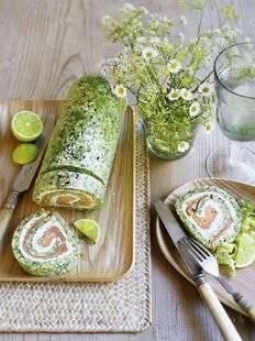 Hors Série 64 ROULÉ AUX ÉPINARDS, À LA TRUITE FUMÉE ET AU FROMAGE FRAIS