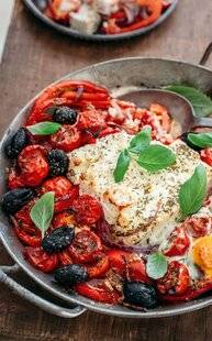 Hors Série 65 FETA RÔTIE AUX ŒUFS ET AUX LÉGUMES ROUGES