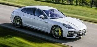 Hors Série 77 PANAMERA 4S E-Hybrid
